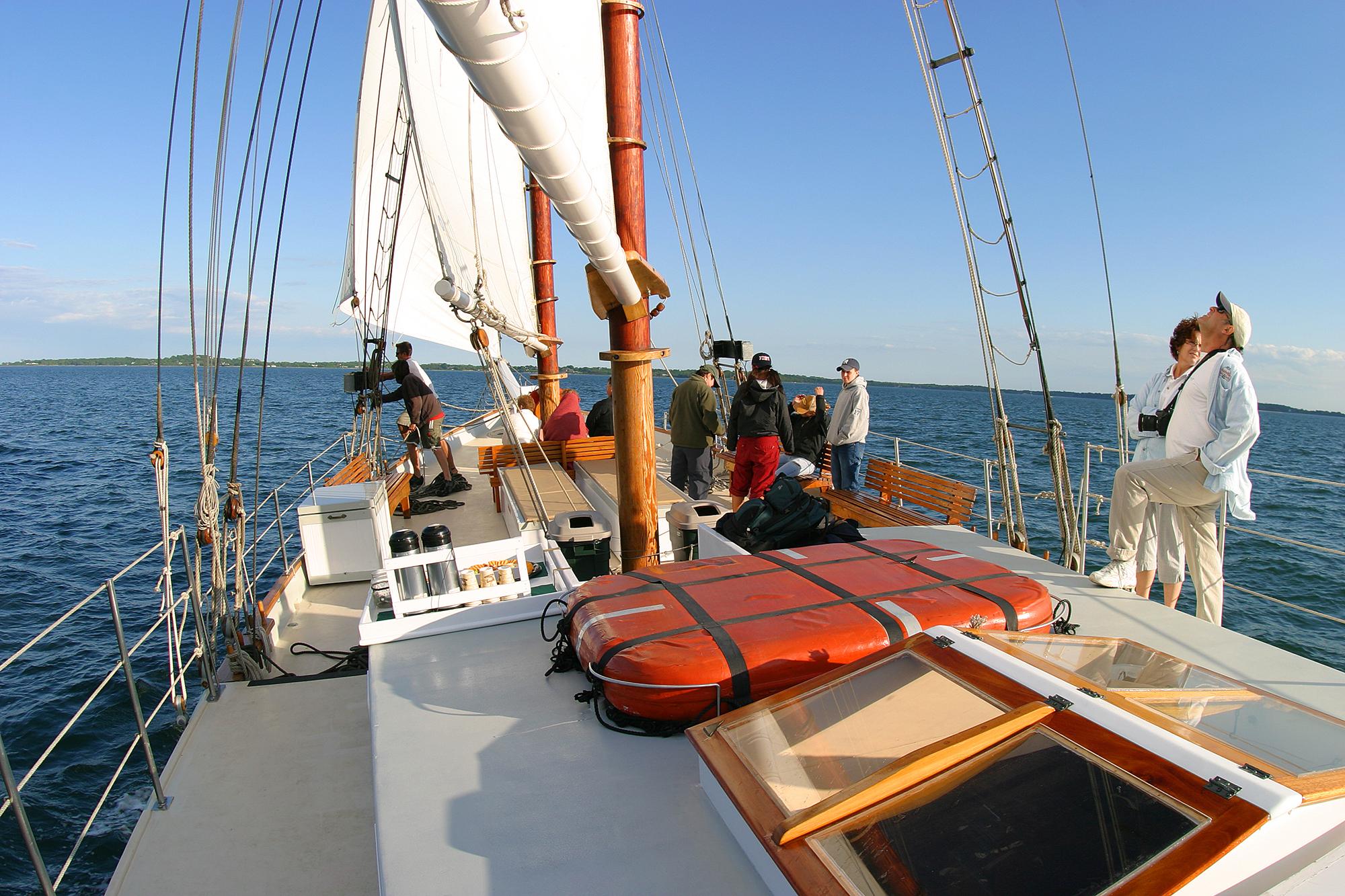 sailing tours mystic ct
